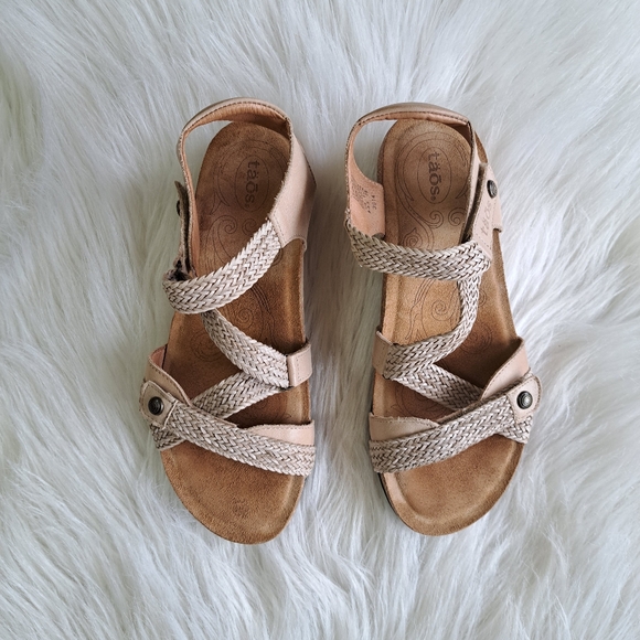 Taos tan leather sandals - Picture 3 of 15